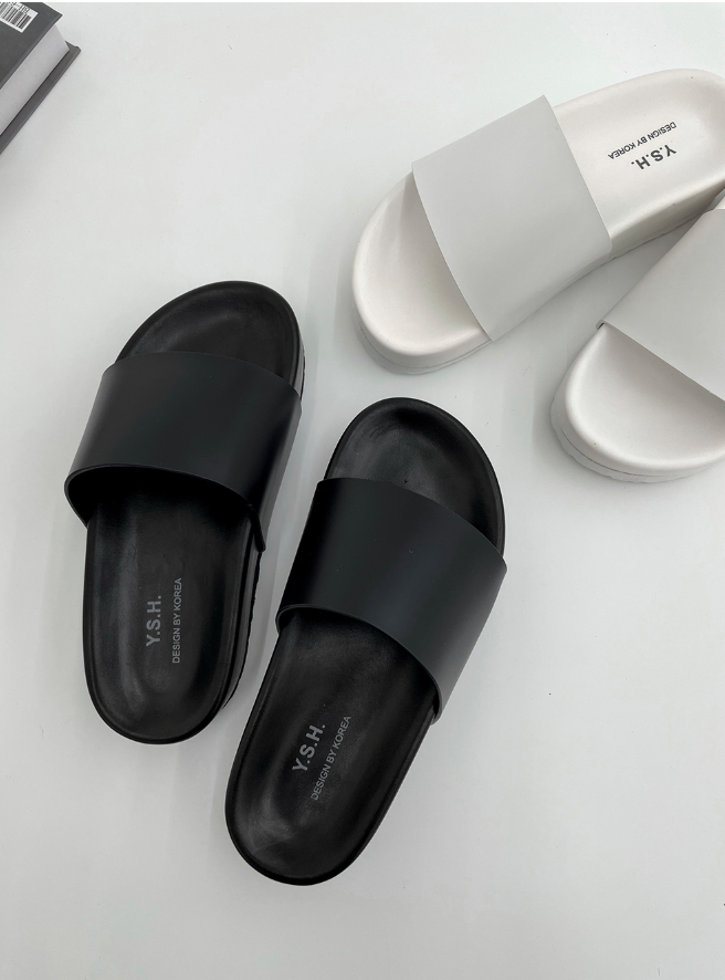 Mio Simple Slippers