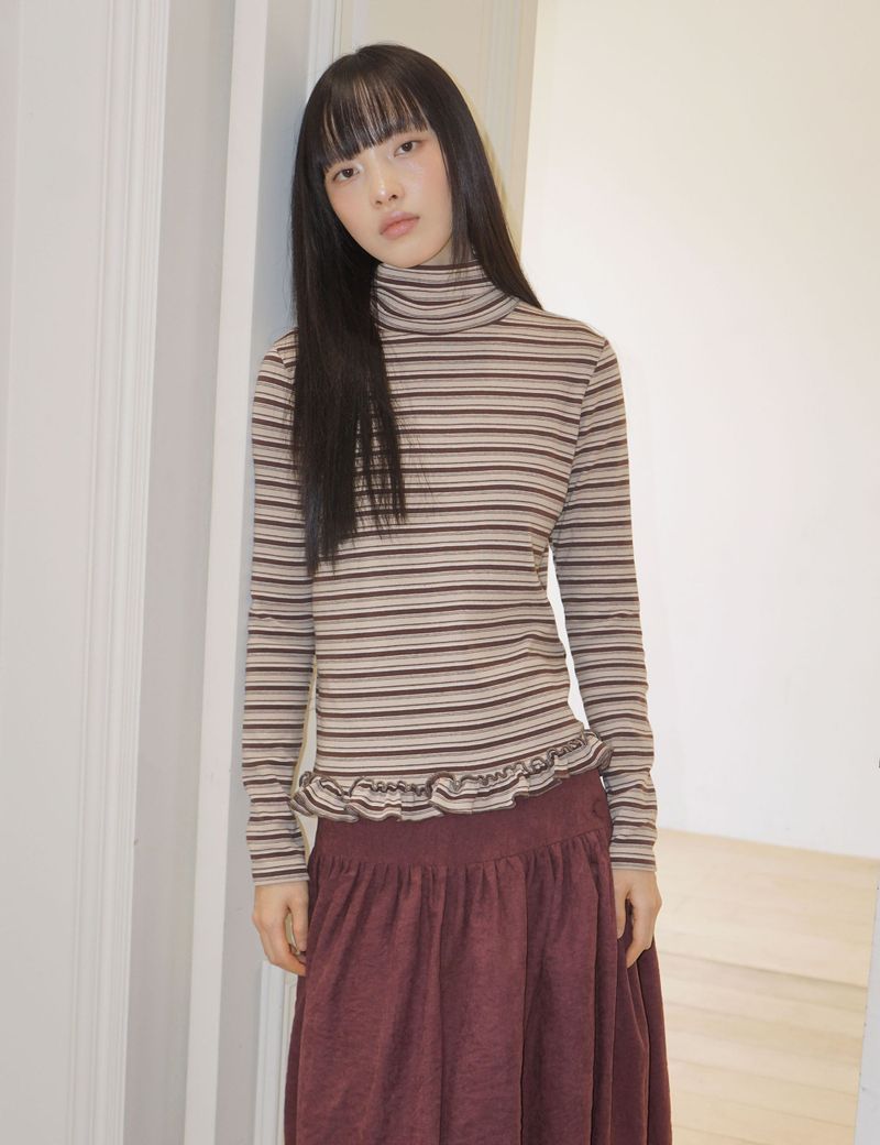 STRIPE TURTLENECK TEE(BROWN)