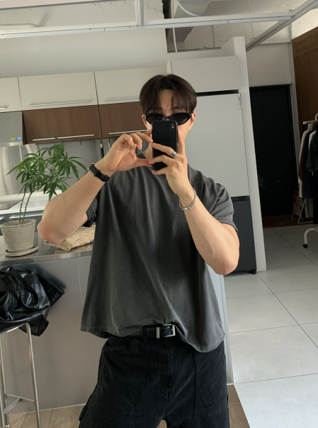 LOOKPLE（ルックプル）の「Wegers Premium Cropped Short Sleeve（Tops）」