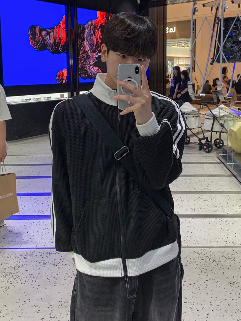 Celeb Waffle High Neck Zip-Up