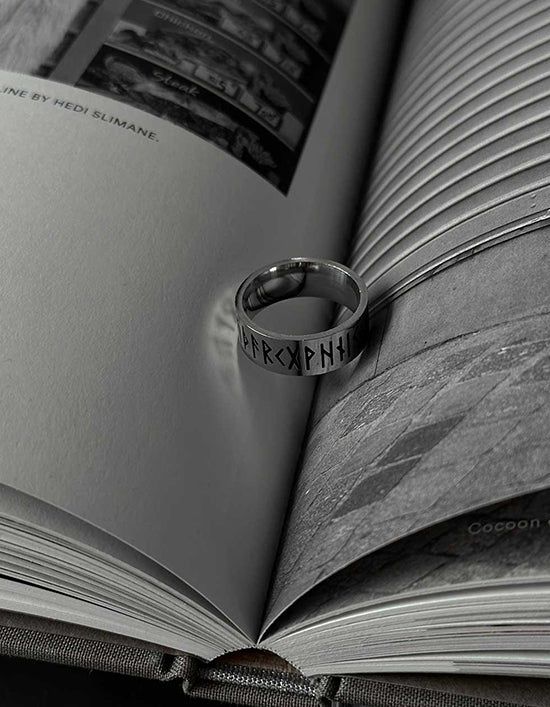 ASCLO Rune Character Ring