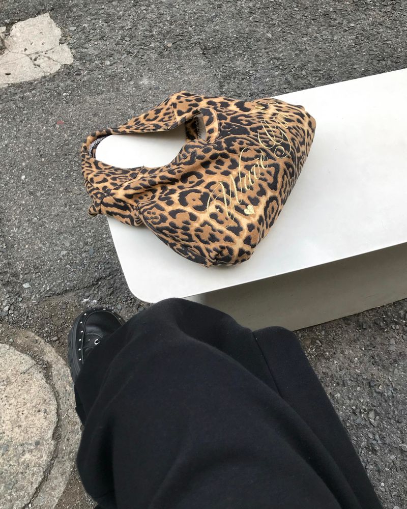 kyoive(コイブ)の「Printing mini bag (2colors)(Bags)」