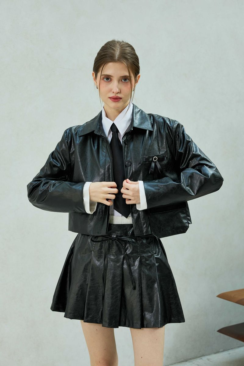 MOLLY LEATHER CROP JACKET / BLACK