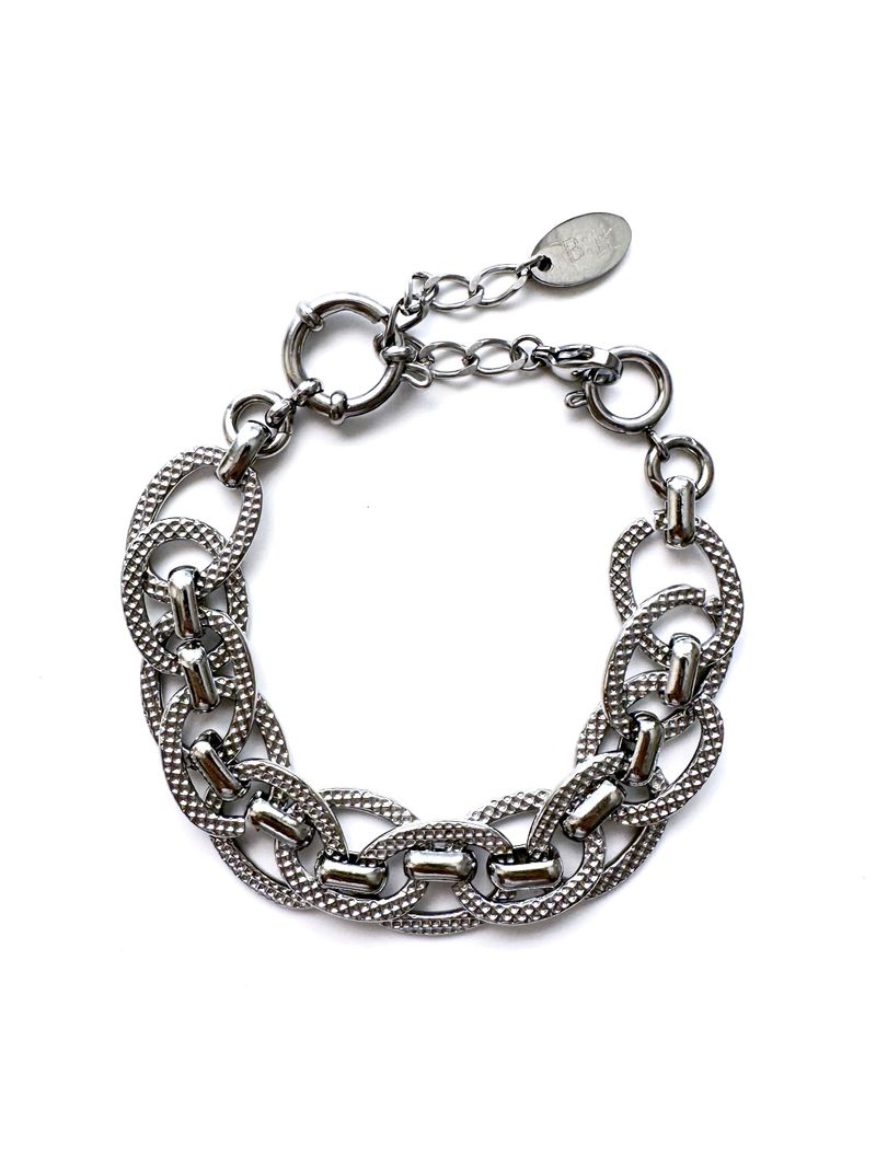 BUZZERBE(ブザービー)の「 hoop link bracelet(Accessories)」