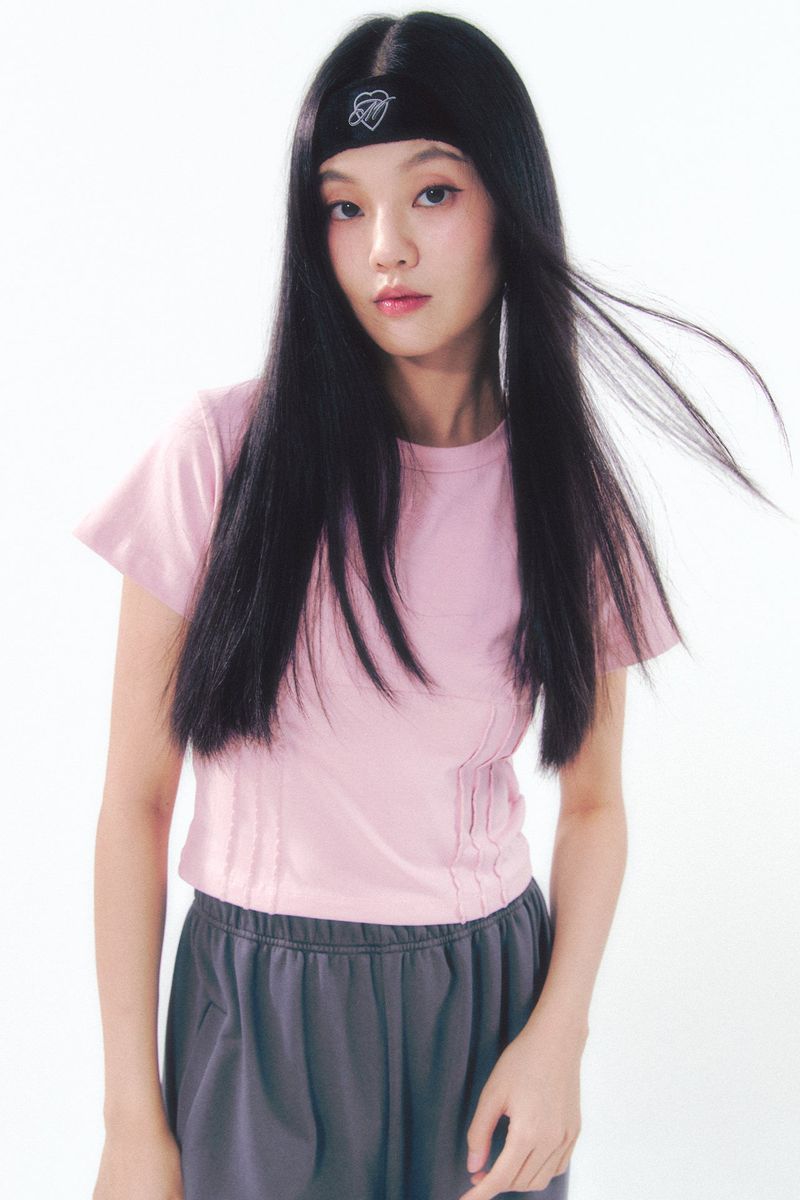 MOILLY(モイリー)の「Heart Logo Shirring Detail Top Pink(Tops)」