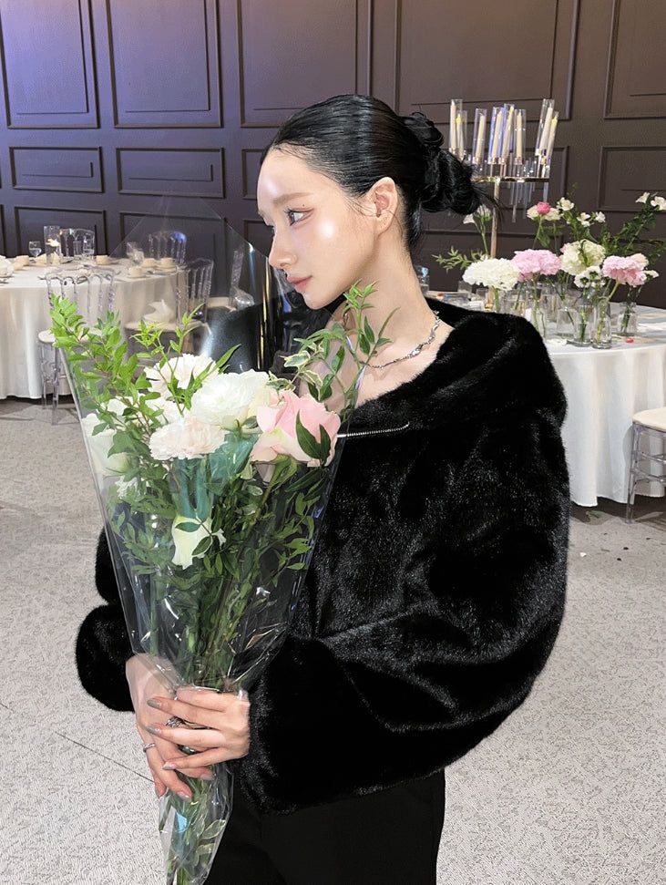 Crop Hood Fur Jacket