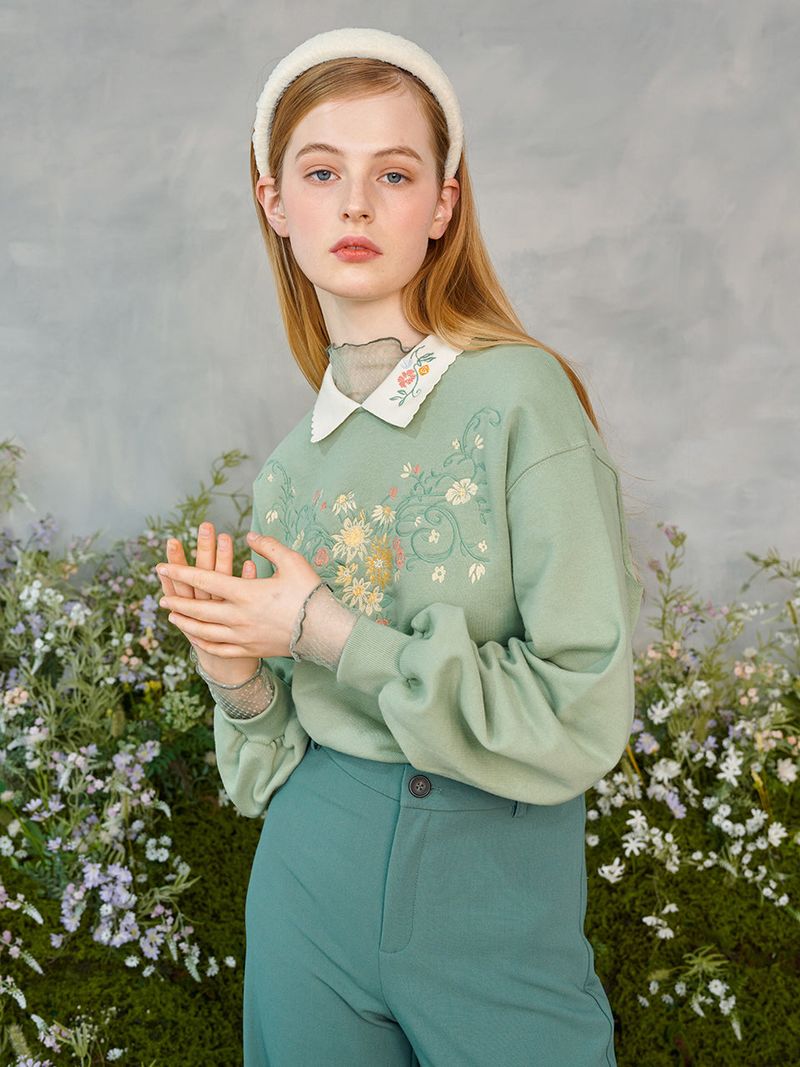 VITALSIGN（バイタルサイン）の「Flower Embroidered Collar Sweatshirt（Tops）」
