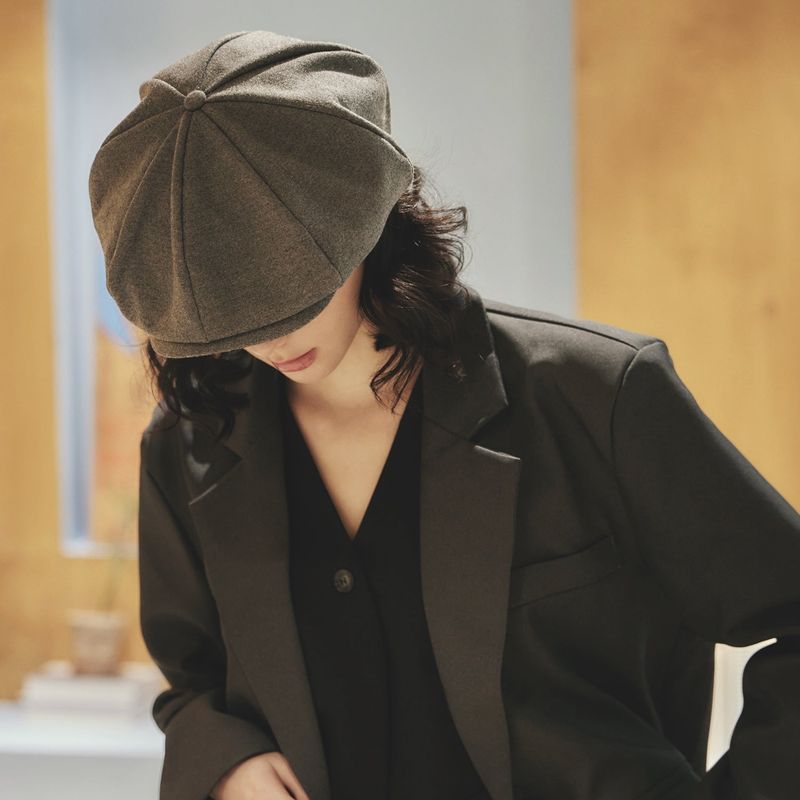 VARZAR Logo Easy Fit Newsboy Cap / Gray