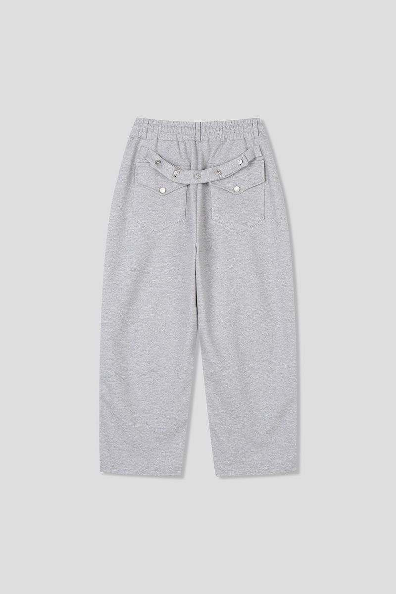 Cinch back strap sweatpants