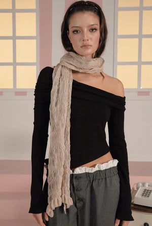threetimes（スリータイムズ）の「Serene drape top - black（Tops）」