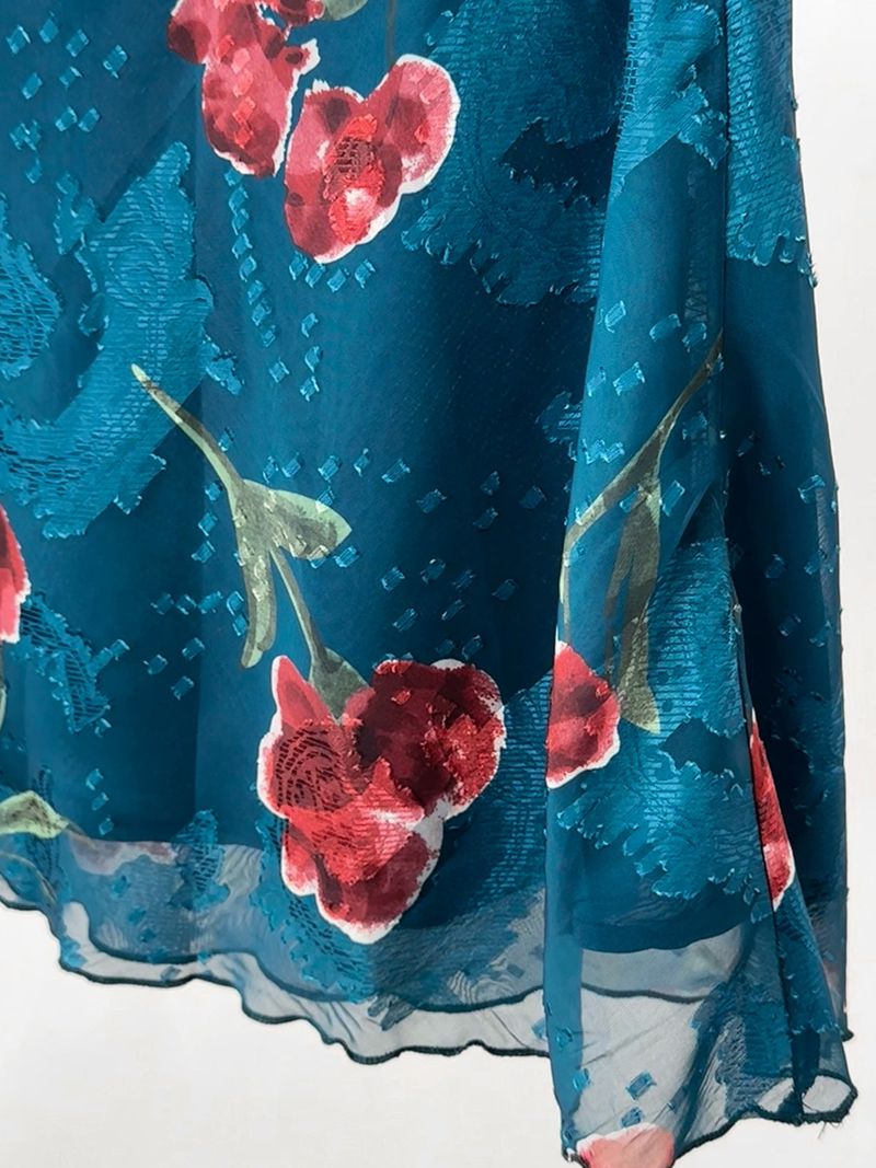Red flower blue chiffon chiffon skirt