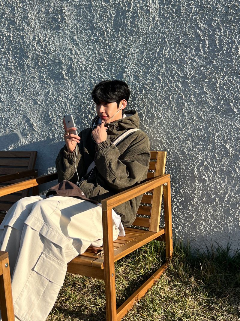 Moss Corduroy Hooded Jacket (3 Colors)