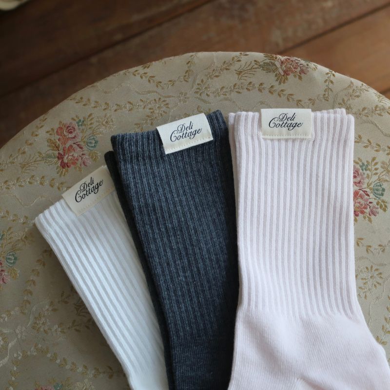 Deli and Buffle Label socks (Charcoal)