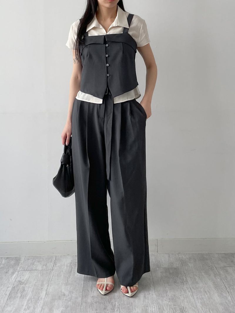 Yoru Pintuck Cap Sleeve Blouse