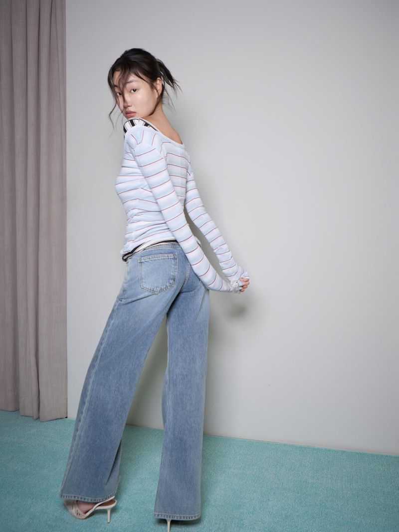 Slim V-neck Stripe Tee