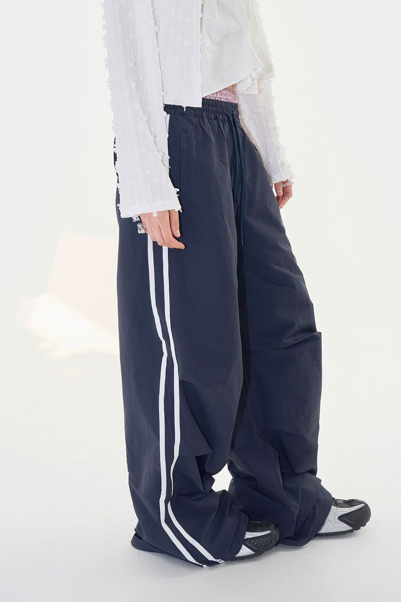 Raucohouse（ラウコハウス）の「Velno sagging track pants（Pants）」