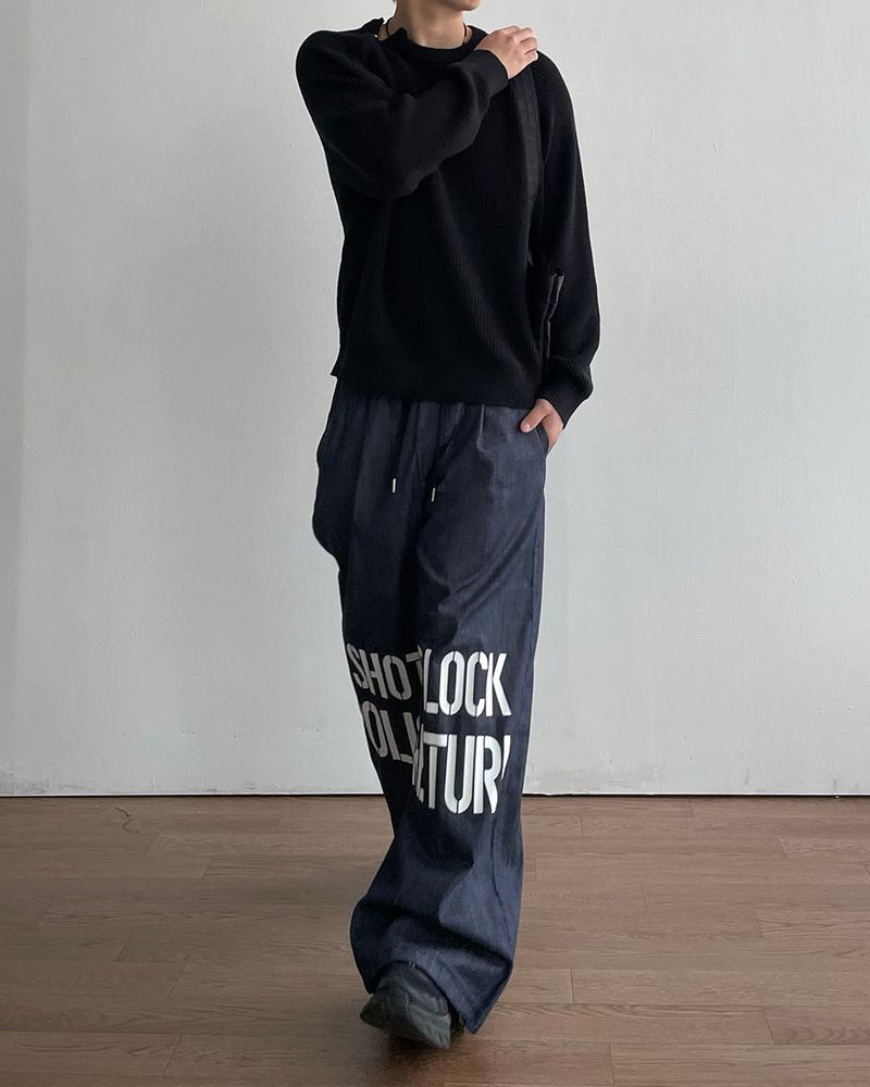 Sleek Zipper Round Knit