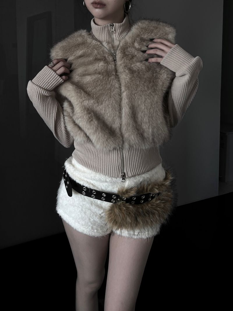 URBAN UNIQUE（アーバンユニーク）の「creamy fur knit zip-up (2color)（Tops）」