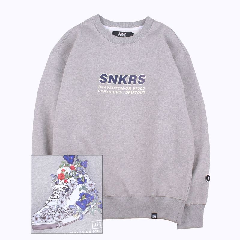 SNKRS WHITE FLOWER