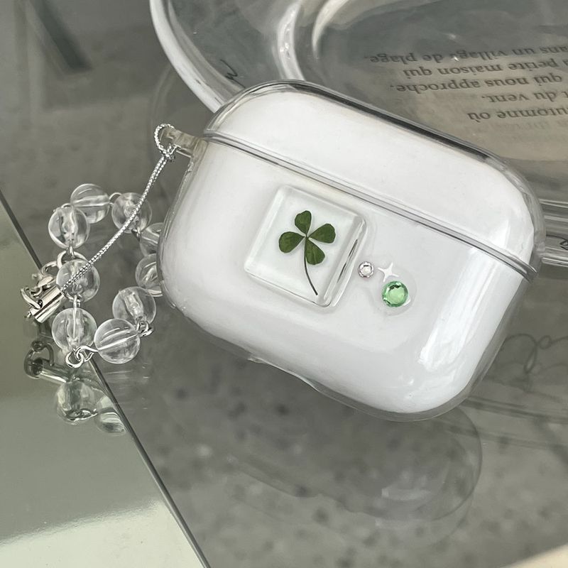 Ellebelle market（エルベルマーケット）の「[made]]グラスクローバー レジン Airpodsケース（スマホグッズ/小物）」