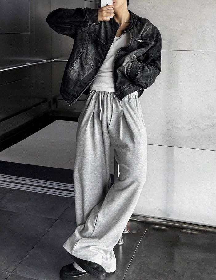 One-Tuck Wide Pants