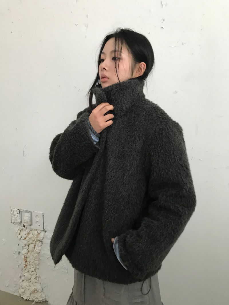 DUGGY(ダギー)の「Le Hairi Half-Neck Quilted Coat (2 Colors)(Jackets/Outerwear)」