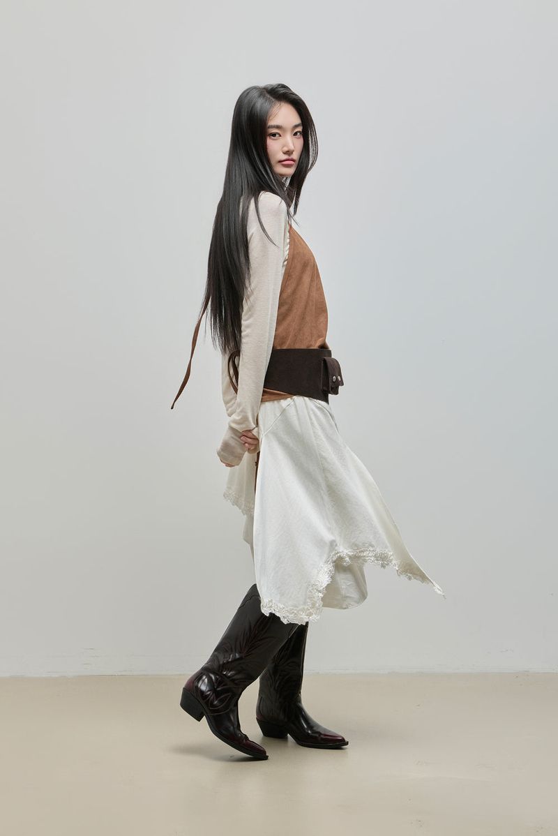 Unbalanced Lace Midi Skirt_Ivory