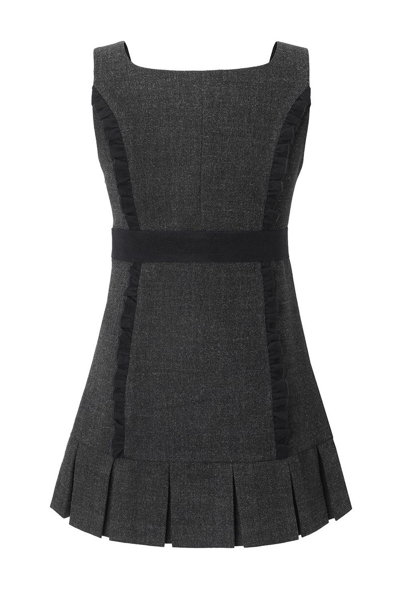 Barbie ribbon dress
