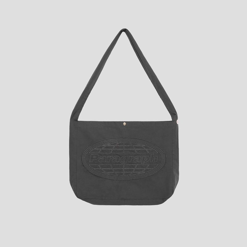 PARAGRAPH（パラグラフ）の「DESTROYED PATCH BAG（Bags）」