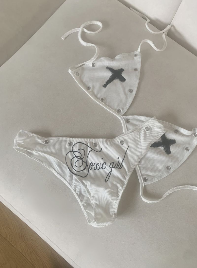 Saco Cross Strap Bikini