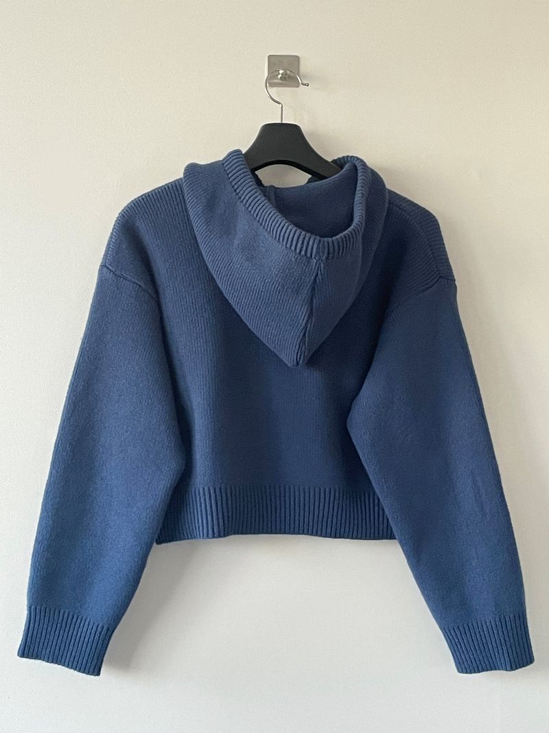 Chewy sweater hood zip up