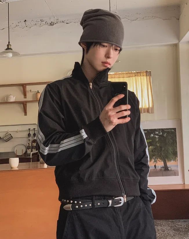Pison Diagonal Track Fingerhole Zip-up