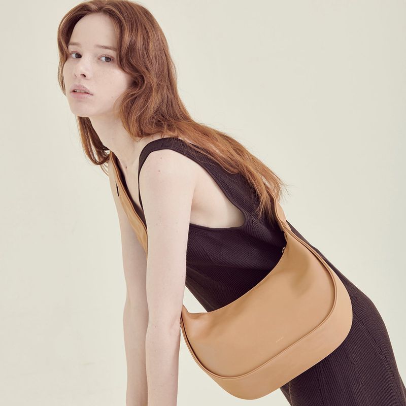 VIVICHO PASTRY BAG BEIGE