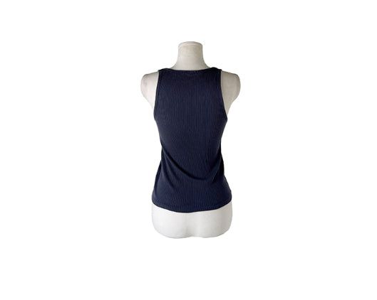 Prim Ribbed Round Sleeveless