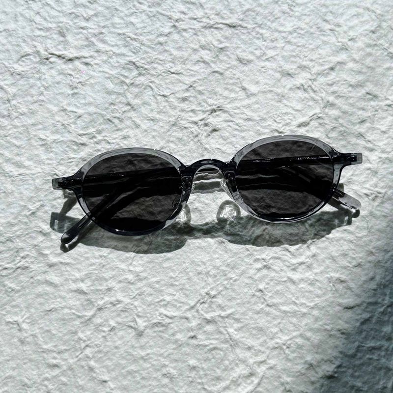 Vintage Narrow Oval Sunglasses