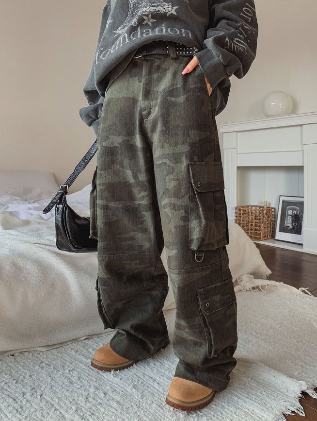 Multi Military Derring Cargo Pants