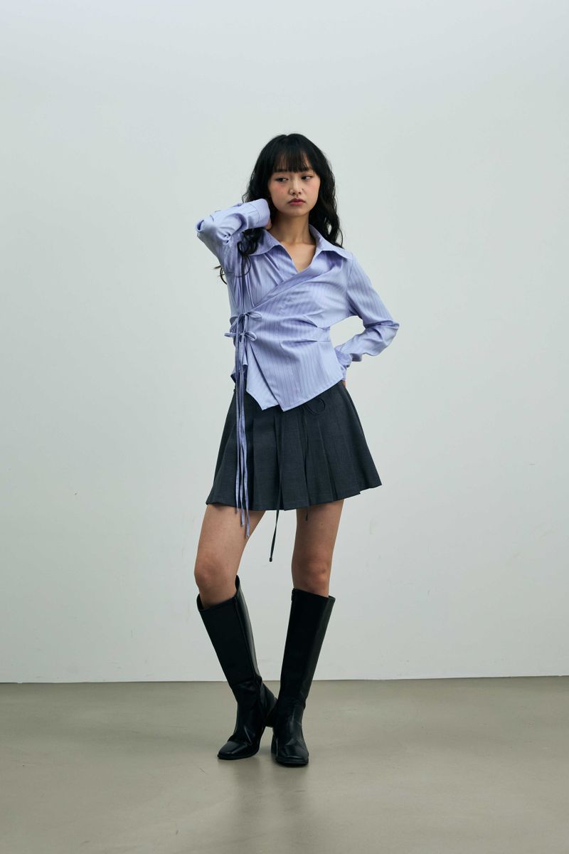 EVE STRIPE WRAP SHIRT / SKY BLUE