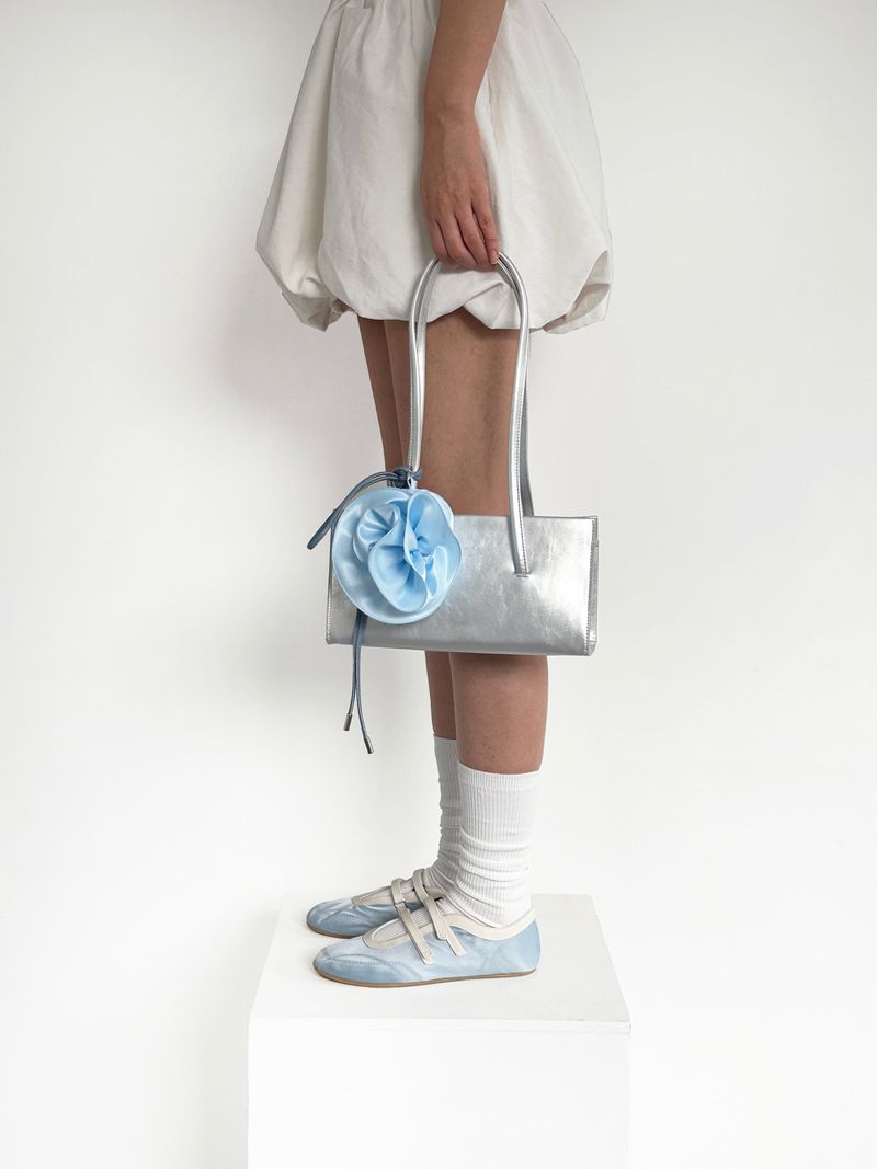 Nareaf pouch bag (sky blue)
