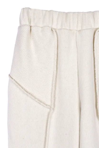 V Cut rib half pants