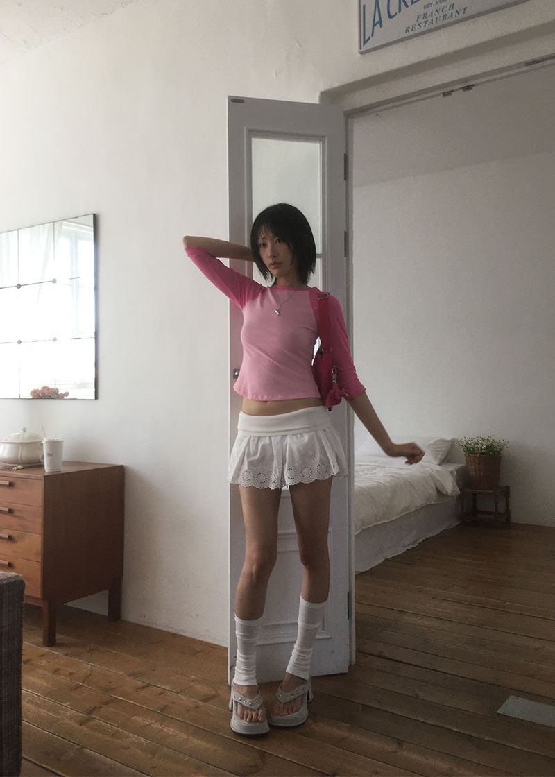 FOLDING PUNCHING MINI SKIRT