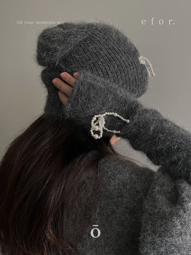 Pearl Ribbon Beanie