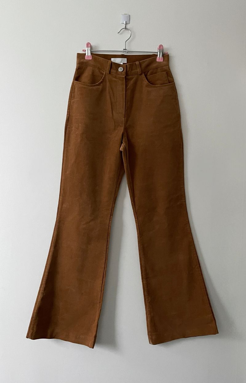 Suede slim bootcut pants