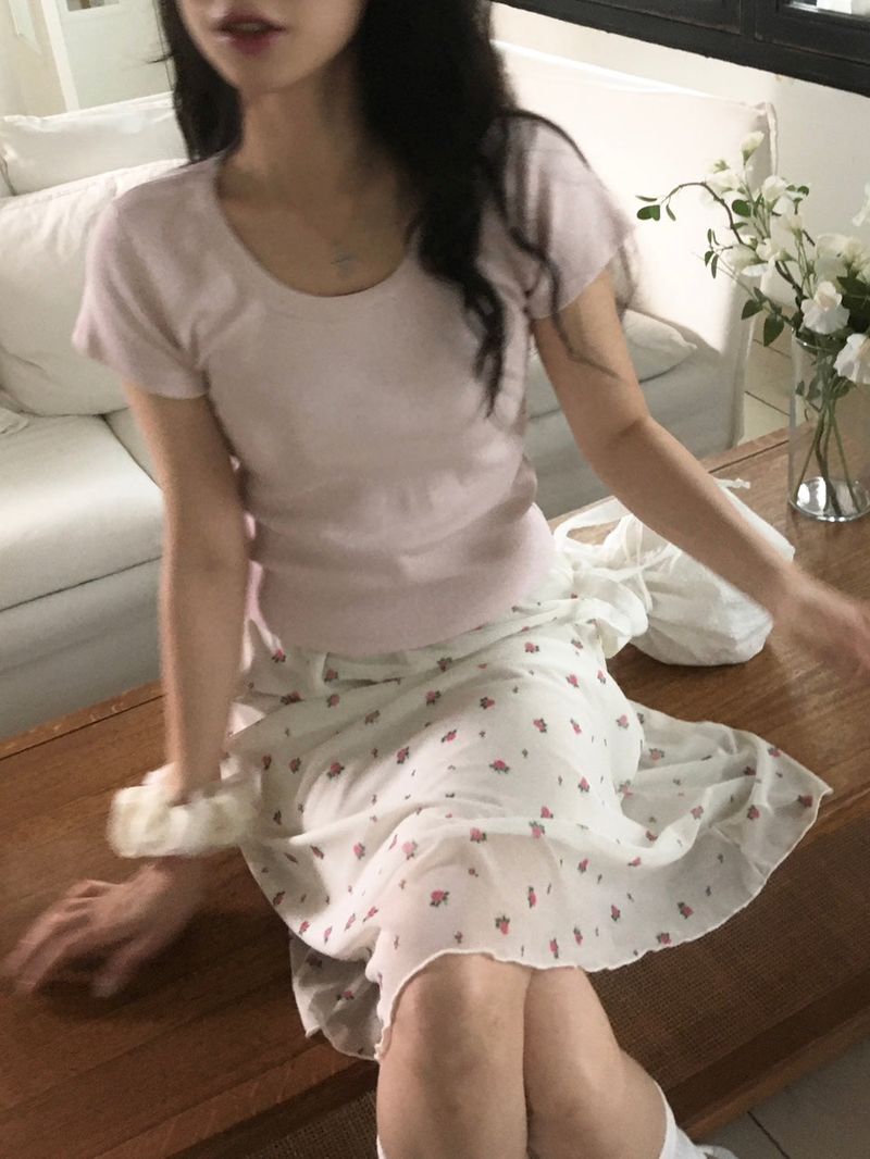 Soft U-Neck Tee
