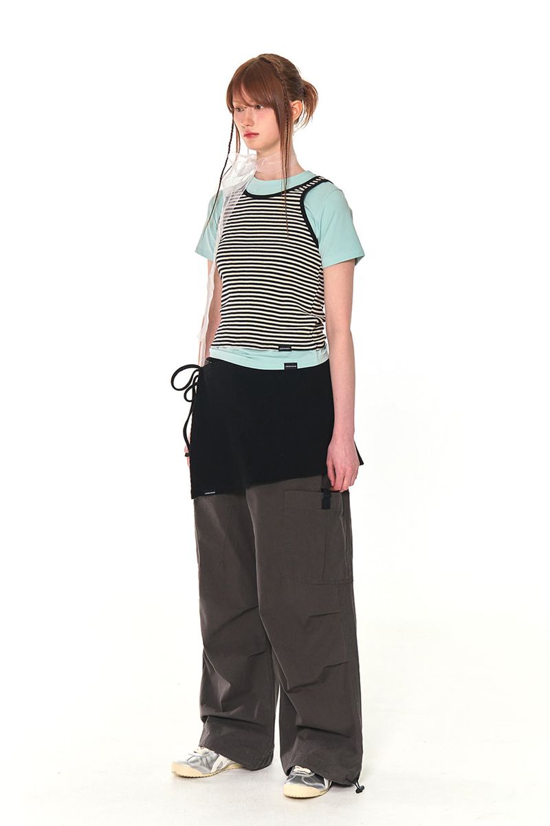 STRIPE SLEEVELESS (WHITE)