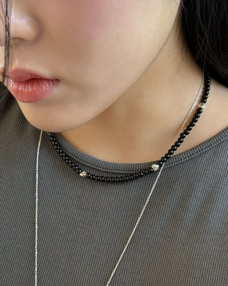 Noir heart choker necklace (silver)