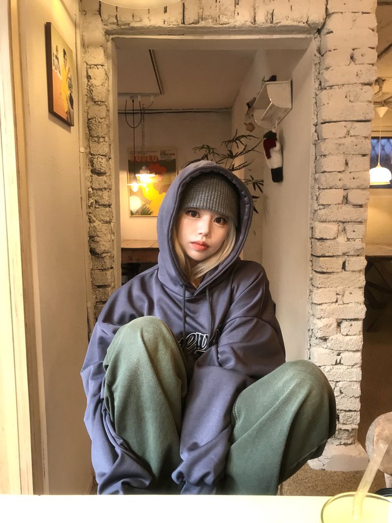 heenytsuki(ヒニツキ)の「Oversized fit Brewers hoodie(Tops)」