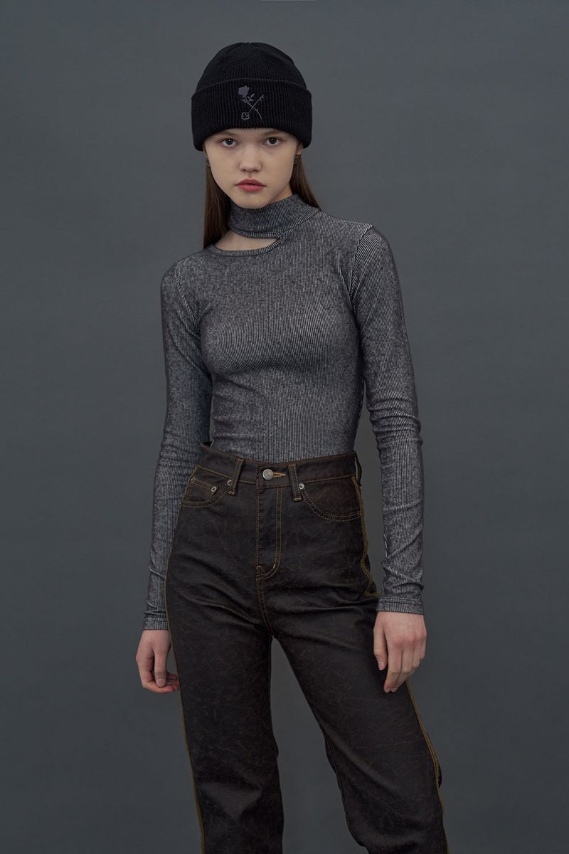 ROSE KNIT BEANIE