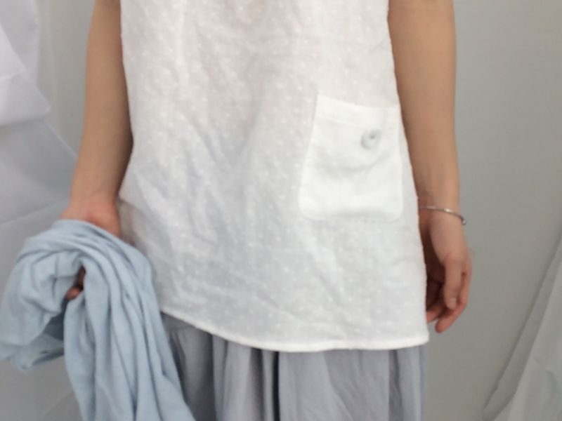 Pocket button puff blouse