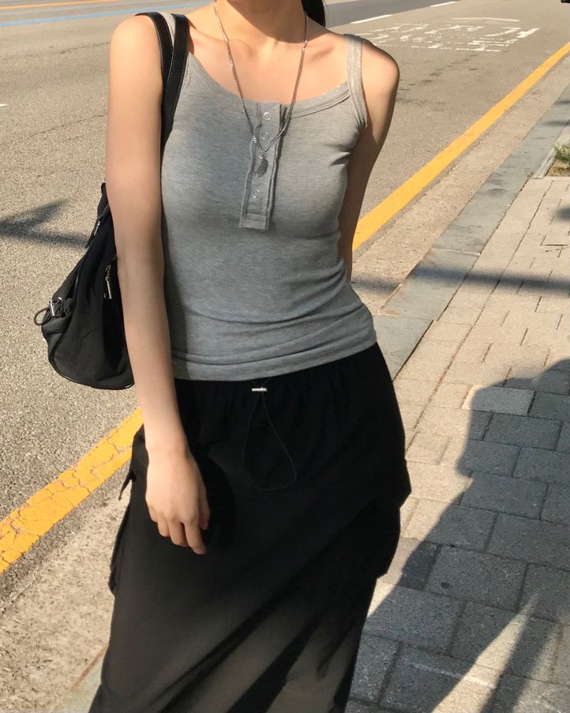 Lina sleeveless