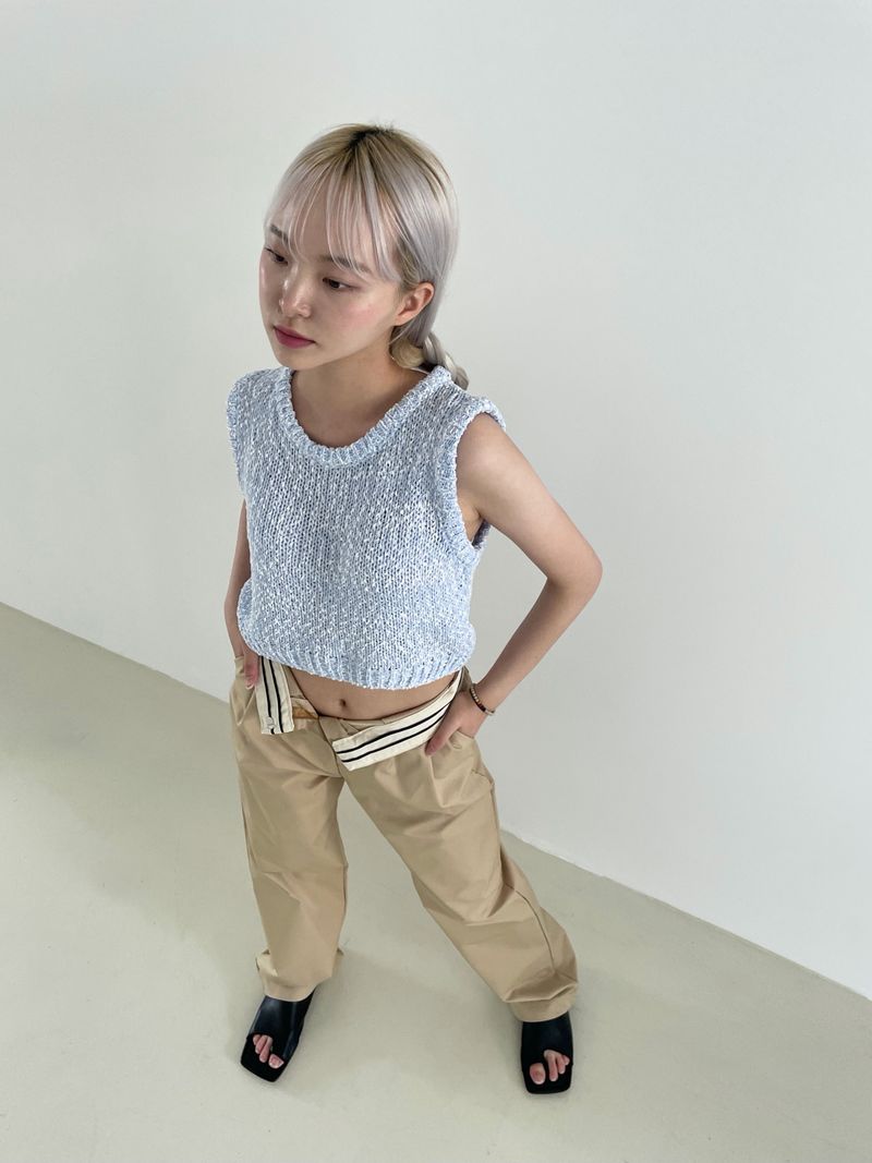 French mix crop knit vest